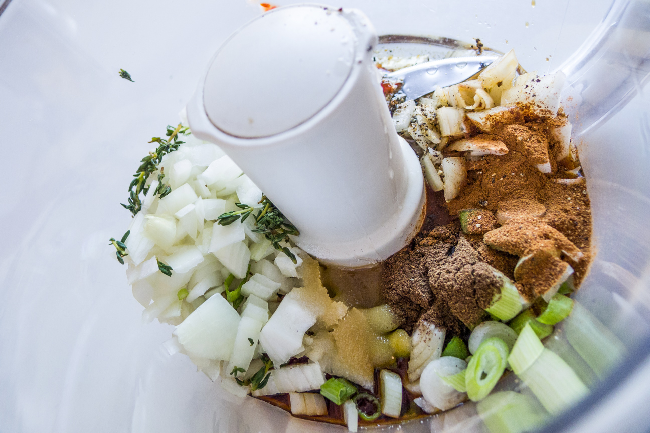 herbs and spices for jamaican jerk pork sandwiches