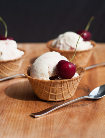 honey-vanilla-ice-cream-with-cherry-galliano-swirl