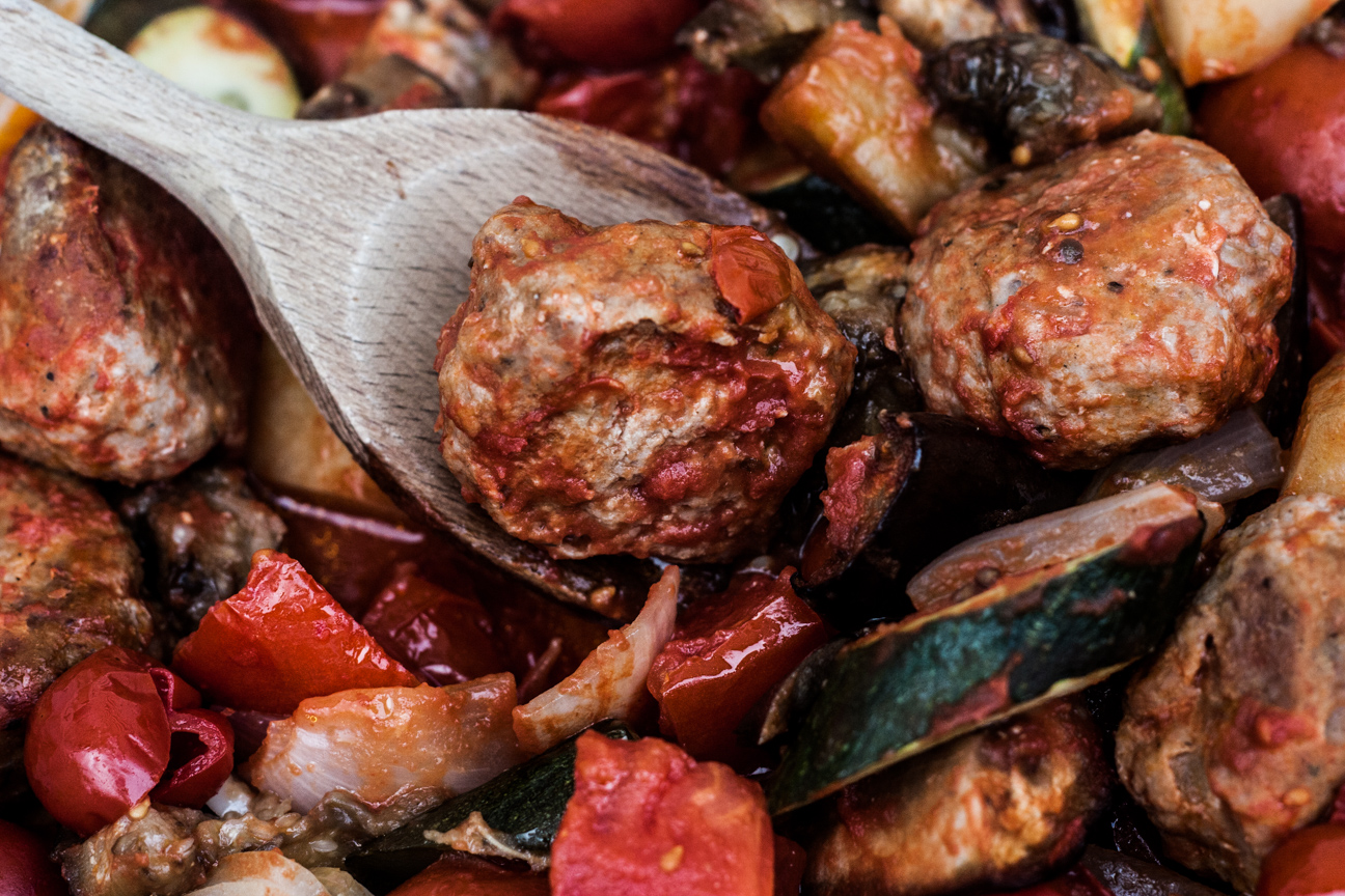 turkey meatballs with roasted vegetables