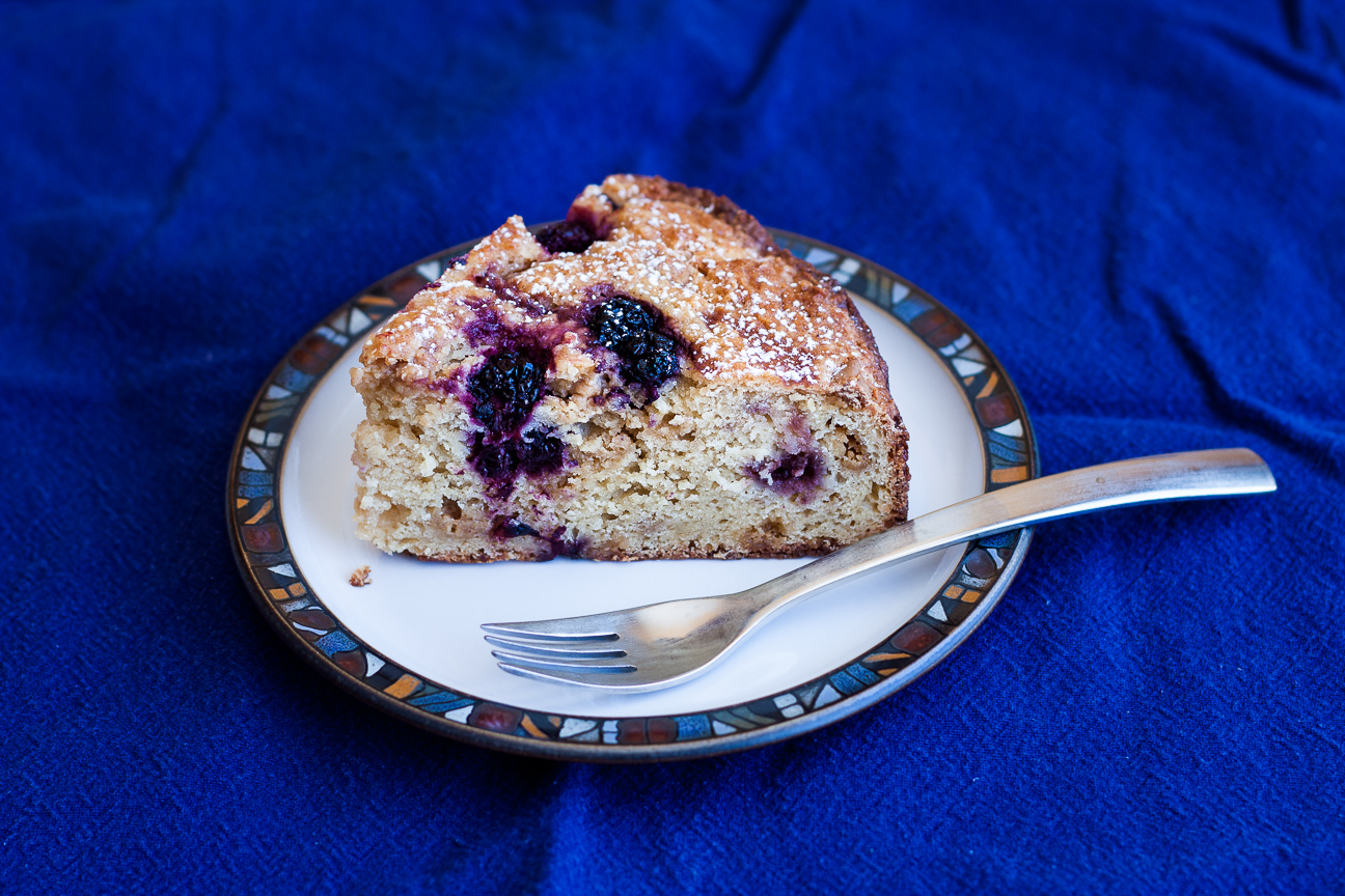 salted caramel blackberry cake