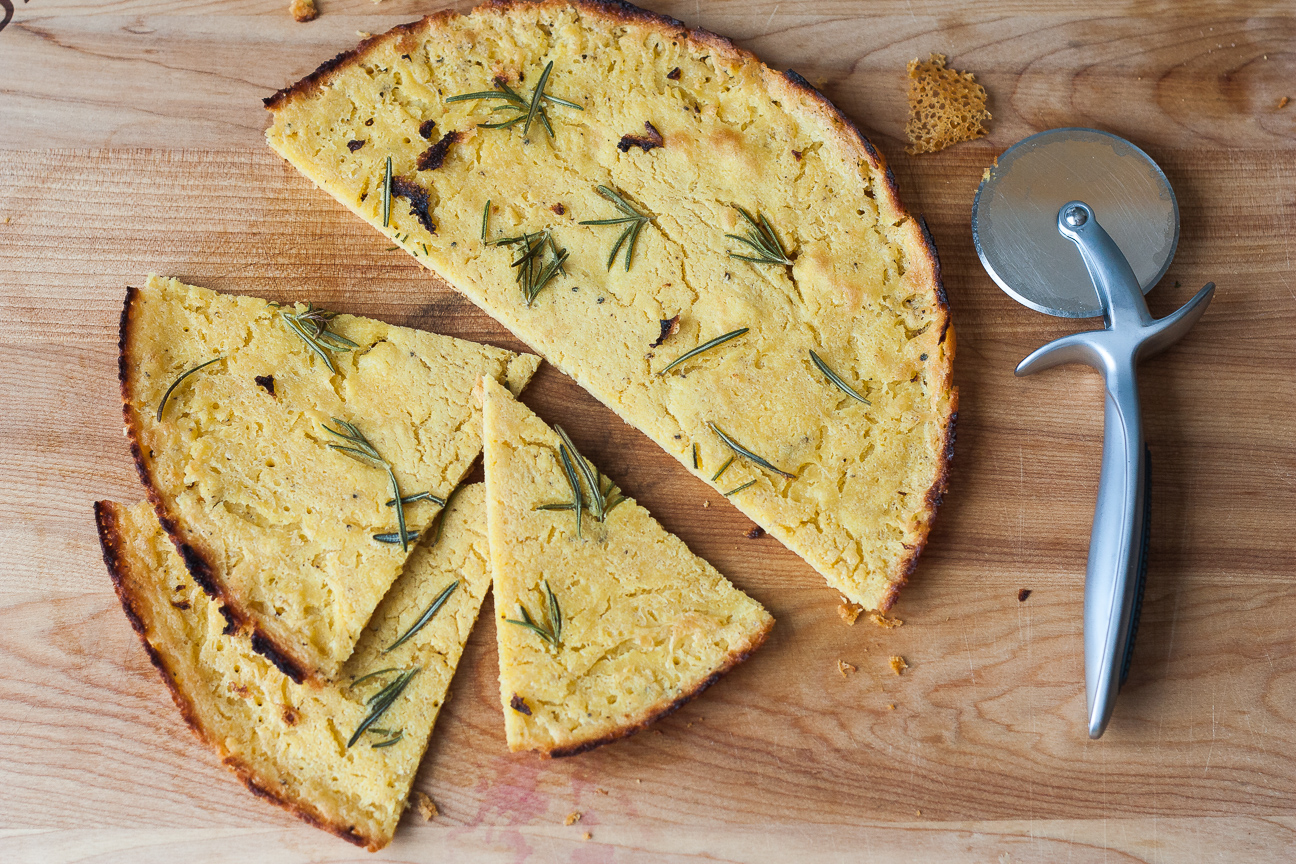 Torta di Ceci with rosemary - Tea and Mangoes