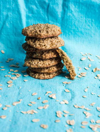 a stack of oatmeal cookies